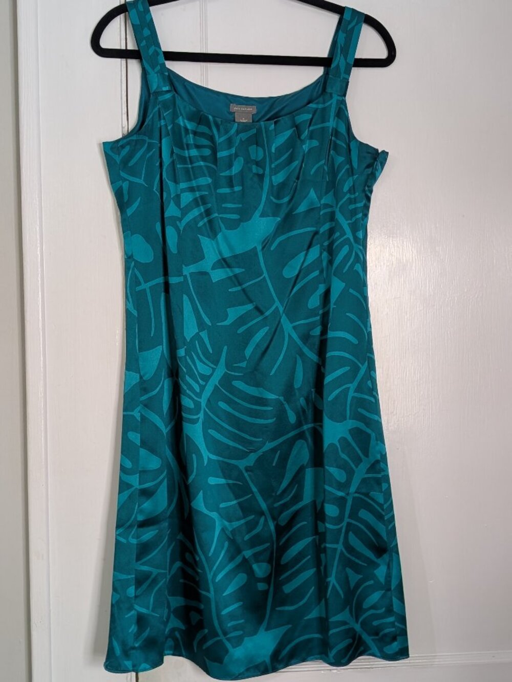 Ann Taylor VTG y2k 100% Silk Dress Size 6 Teal Green Tropical Leaf Lightweight